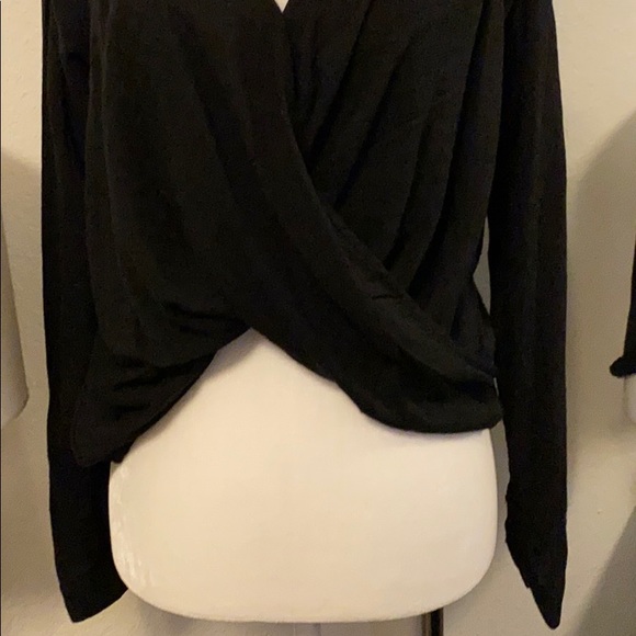 UO | Mayfair Drapey Surplice Top - Picture 5 of 13